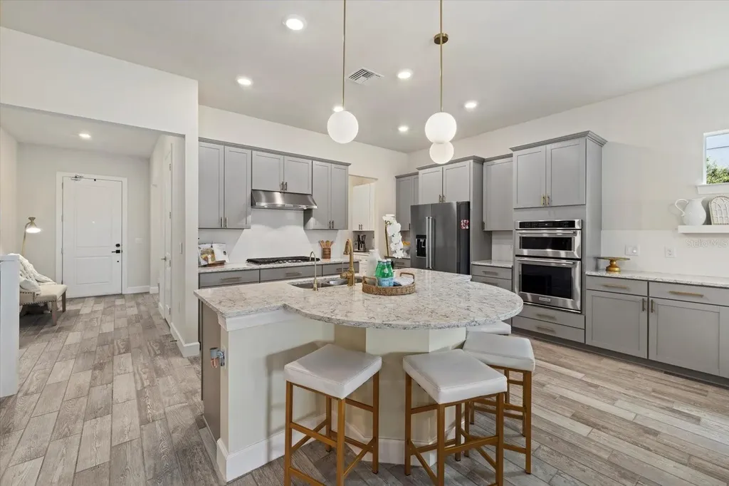 12130 Seabrook Avenue Bradenton FL 34211