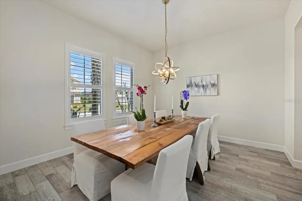 12130 Seabrook Avenue Bradenton FL 34211