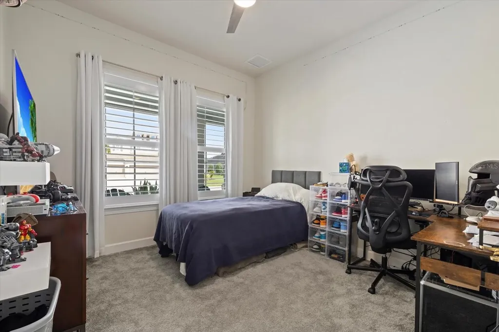 12130 Seabrook Avenue Bradenton FL 34211