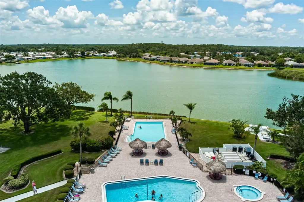 8424 Regal Way Palmetto FL 34221
