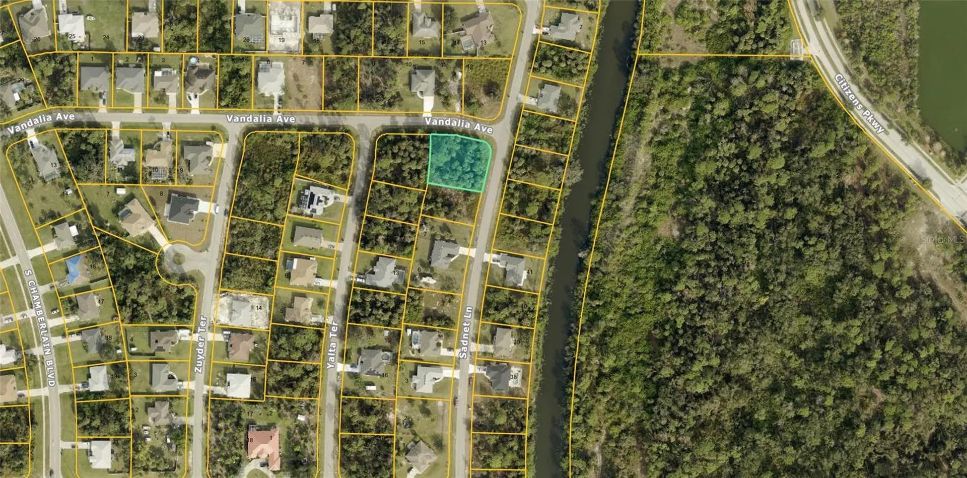 Lot 9 Sadnet Lane North Port FL 34286