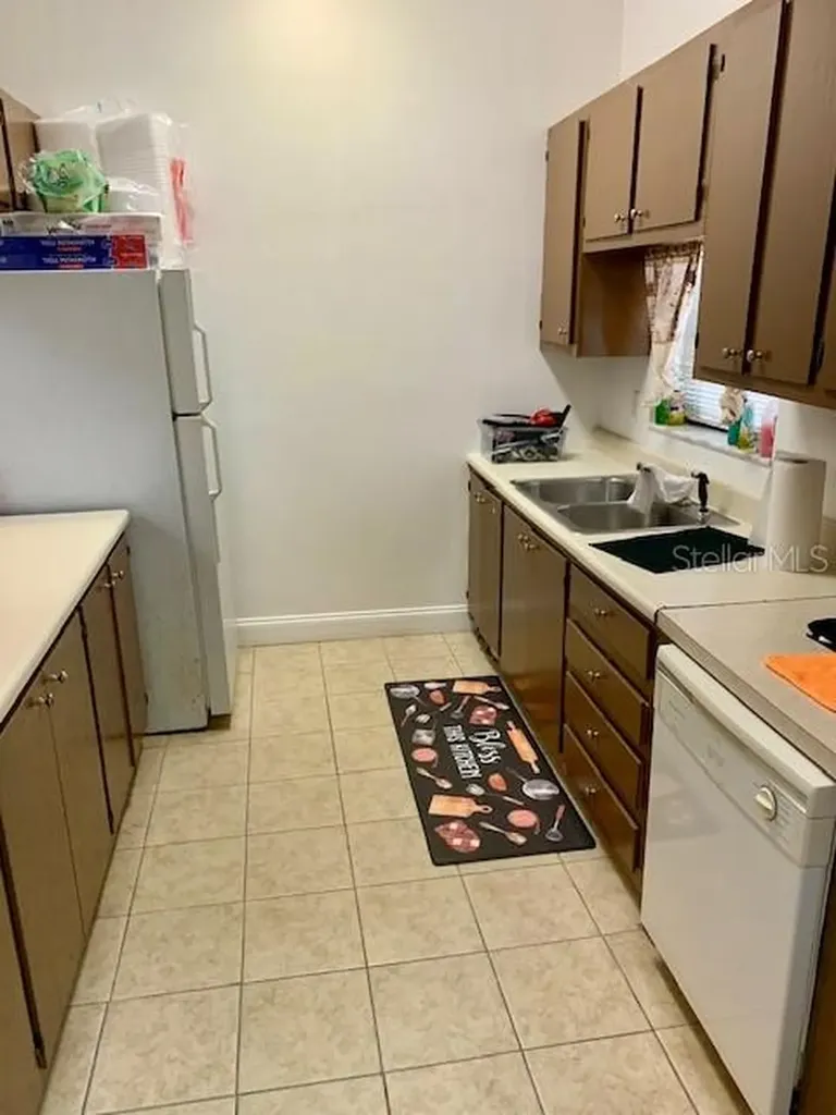 1536 N West Street Bushnell FL 33513