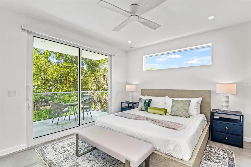 2327 Hillview Street Sarasota FL 34239