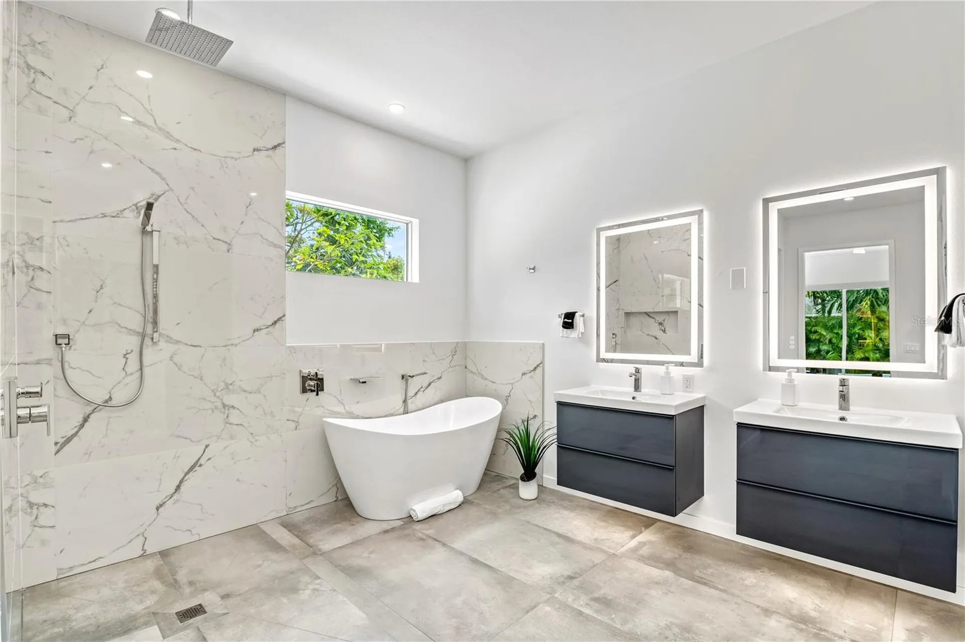 2327 Hillview Street Sarasota FL 34239