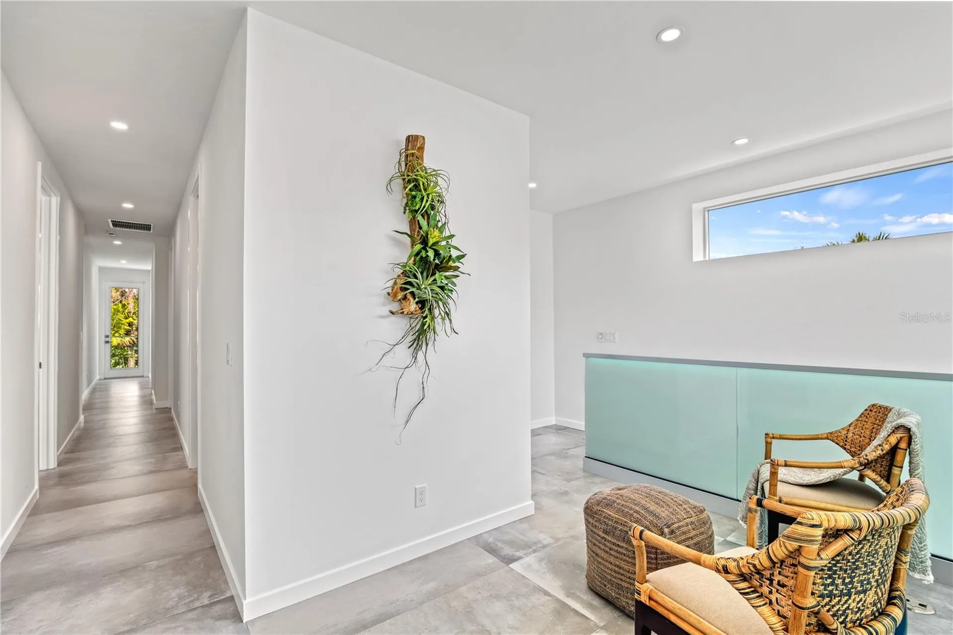 2327 Hillview Street Sarasota FL 34239