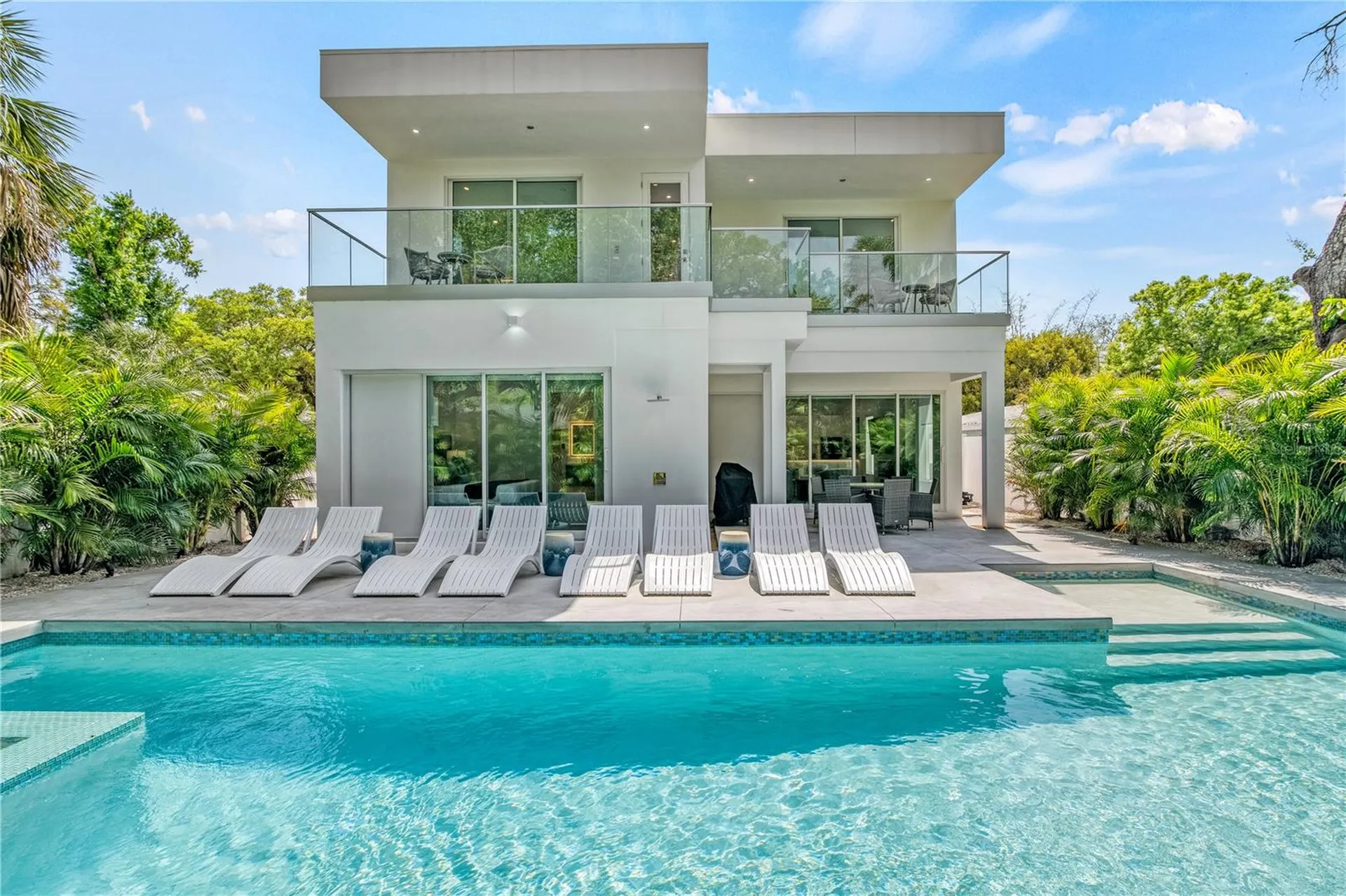 2327 Hillview Street Sarasota FL 34239
