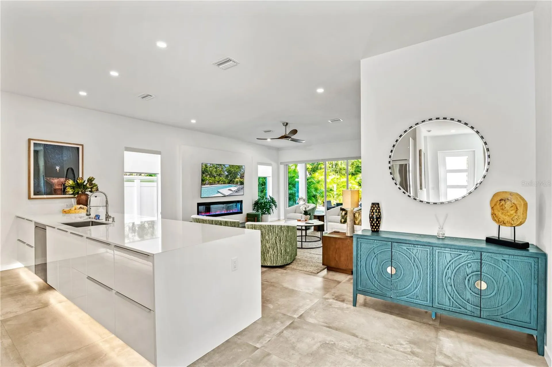 2327 Hillview Street Sarasota FL 34239