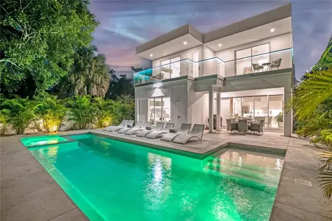 2327 Hillview Street Sarasota FL 34239