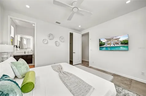2327 Hillview Street Sarasota FL 34239
