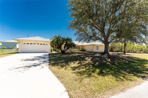 7328 Yardley Street Englewood FL 34224