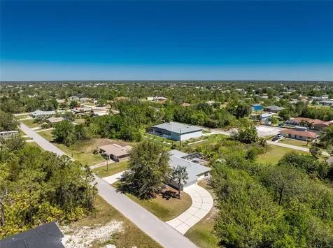 7328 Yardley Street Englewood FL 34224