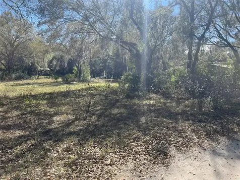 107 & 109 Dixie Street Hawthorne FL 32640