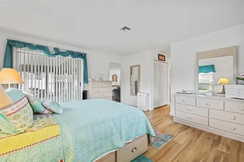 3611 22nd Avenue W Bradenton FL 34205