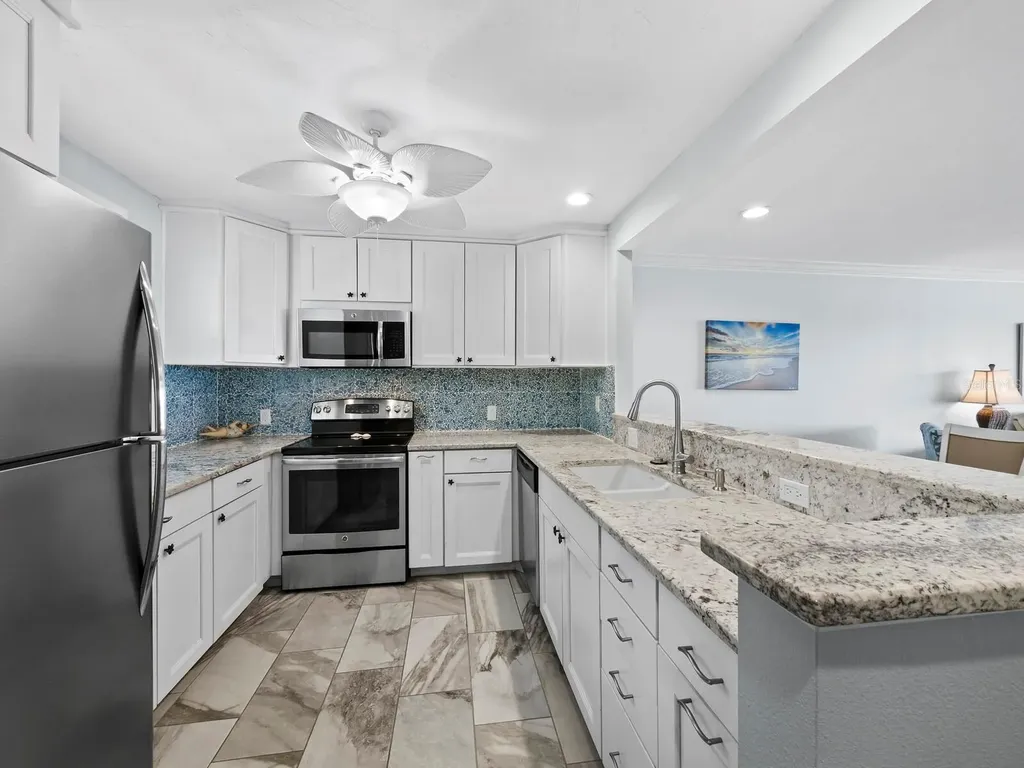 600 Sutton Place Longboat Key FL 34228