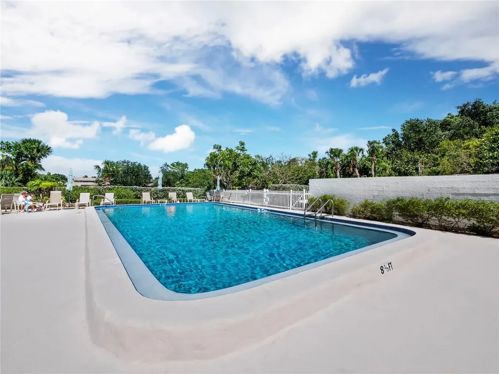 600 Sutton Place Longboat Key FL 34228