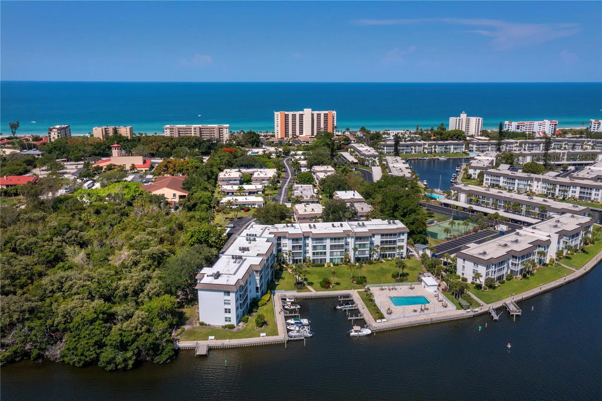 600 Sutton Place Longboat Key FL 34228