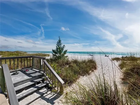 600 Sutton Place Longboat Key FL 34228