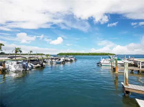 600 Sutton Place Longboat Key FL 34228