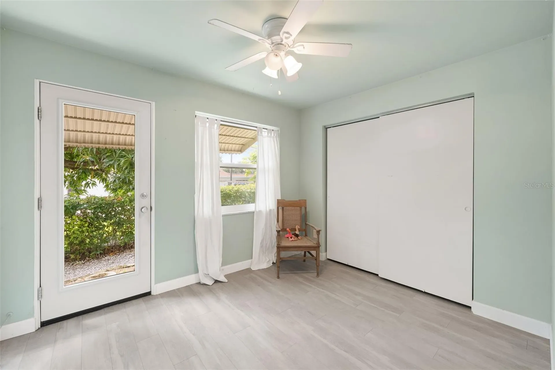 426 32nd Avenue N St Petersburg FL 33704