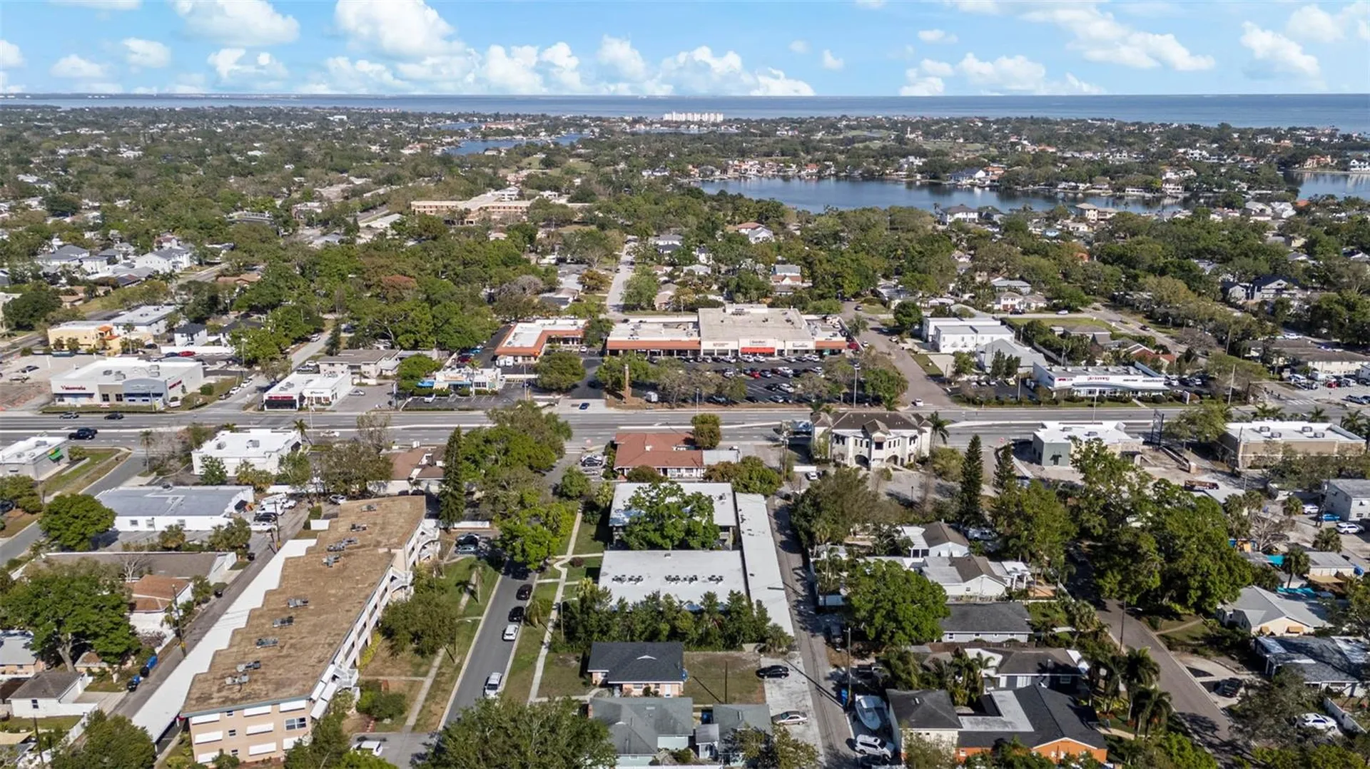 426 32nd Avenue N St Petersburg FL 33704