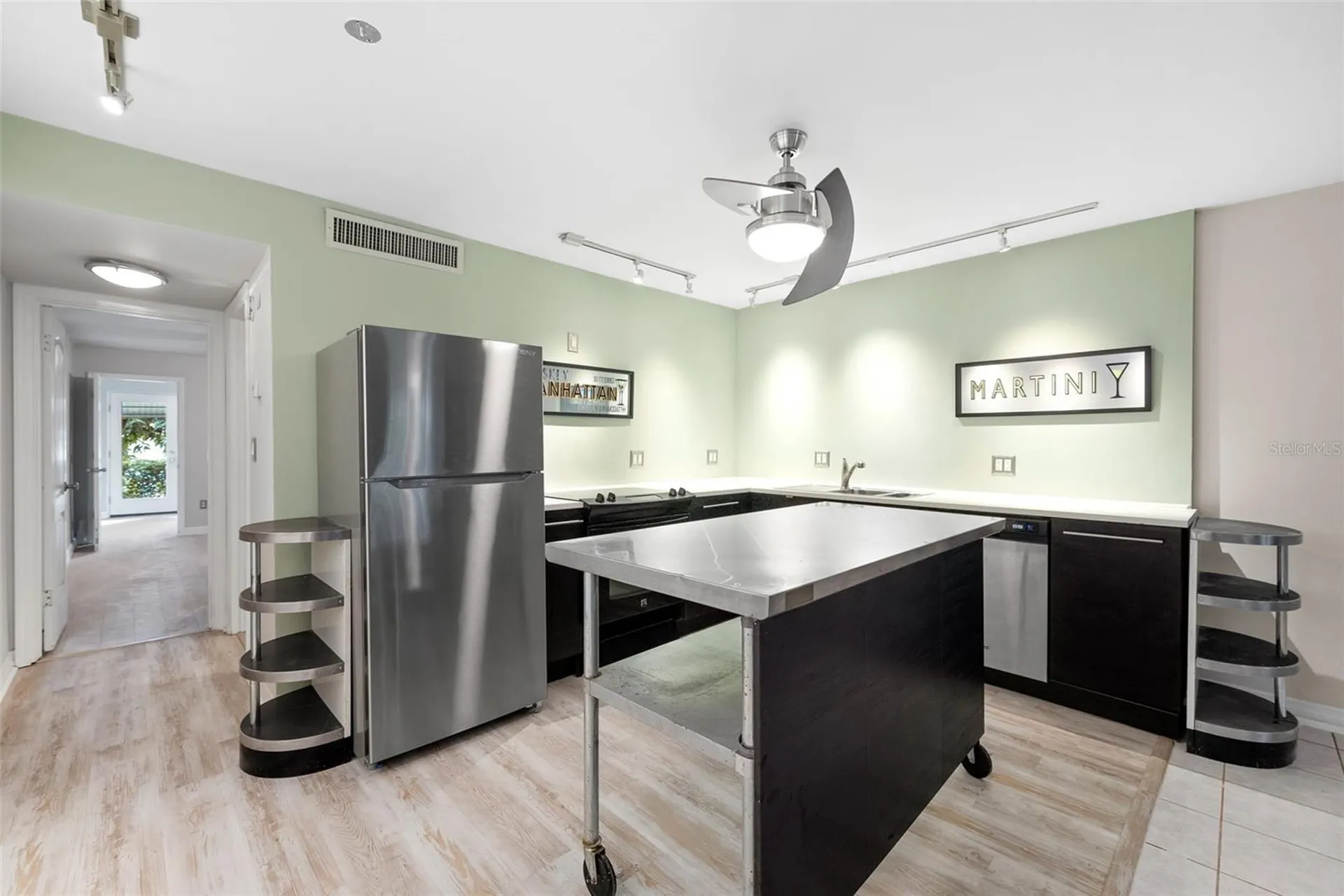 426 32nd Avenue N St Petersburg FL 33704