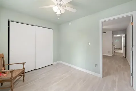 426 32nd Avenue N St Petersburg FL 33704