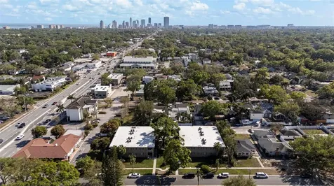 426 32nd Avenue N St Petersburg FL 33704