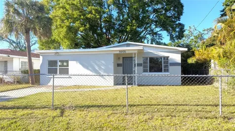 3905 W Carmen Street Tampa FL 33609