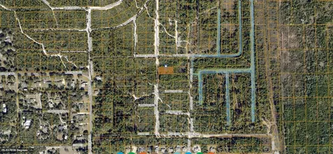 Hollyhock E Deland FL 32724