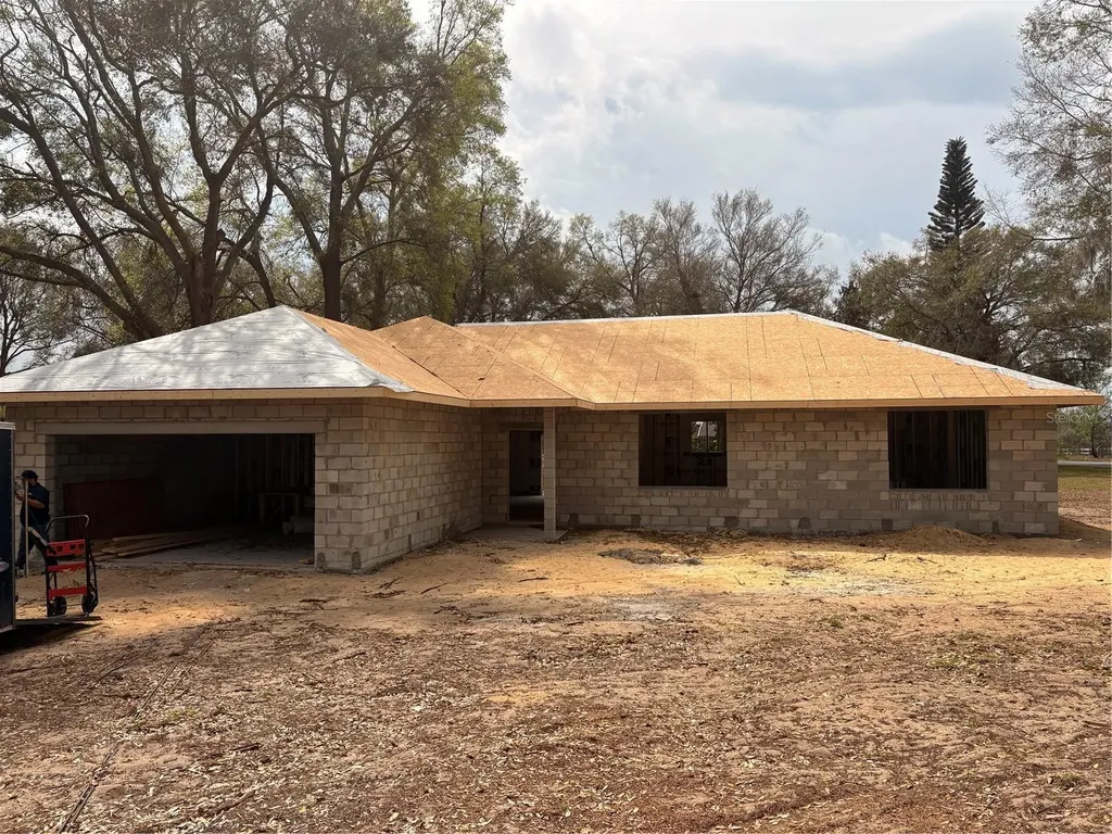 13010 Hazelnut Lane Astatula FL 34705