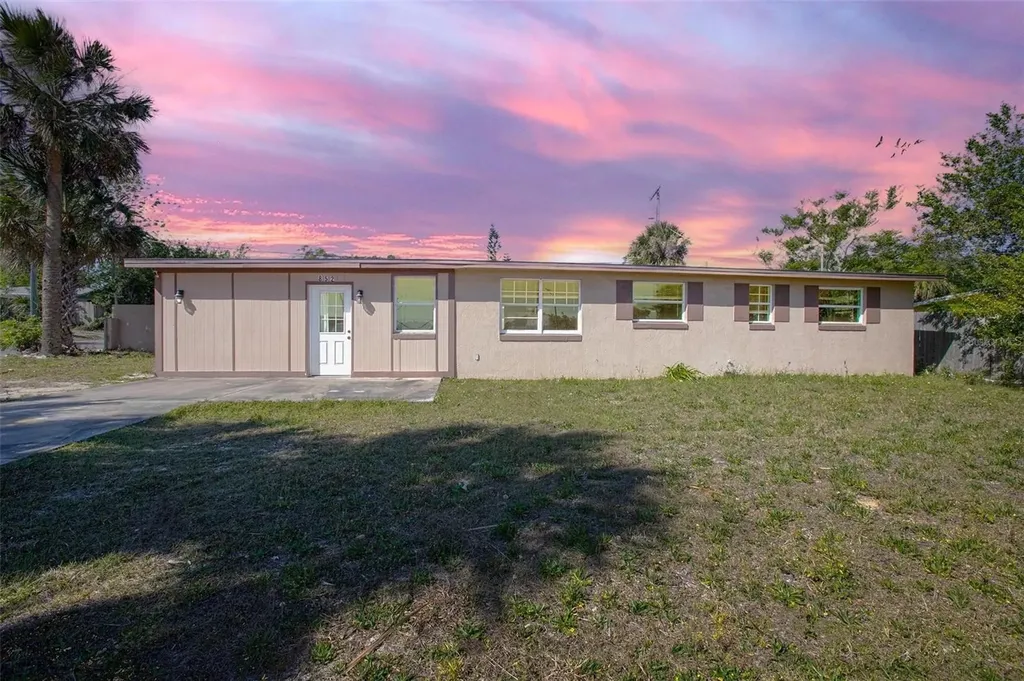 852 Derbyshire Road Daytona Beach FL 32117