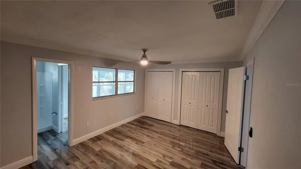 5725 80th Street N St Petersburg FL 33709