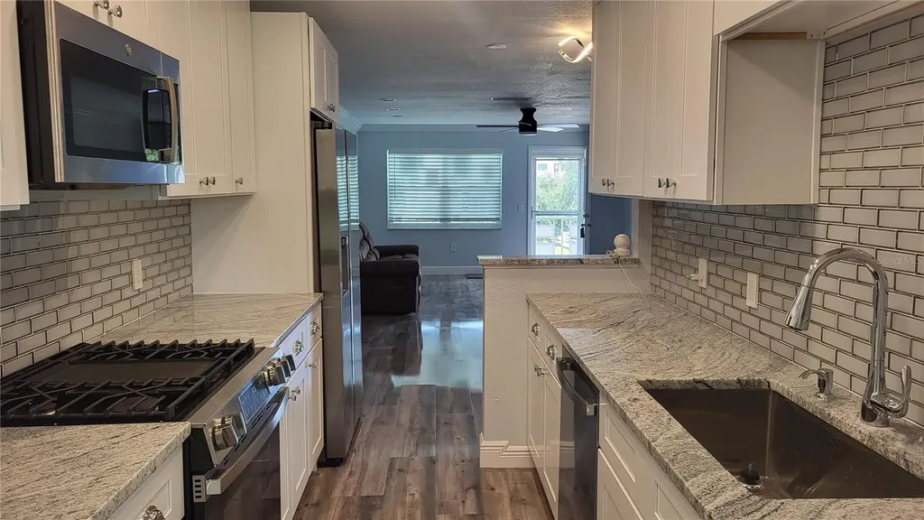 5725 80th Street N St Petersburg FL 33709