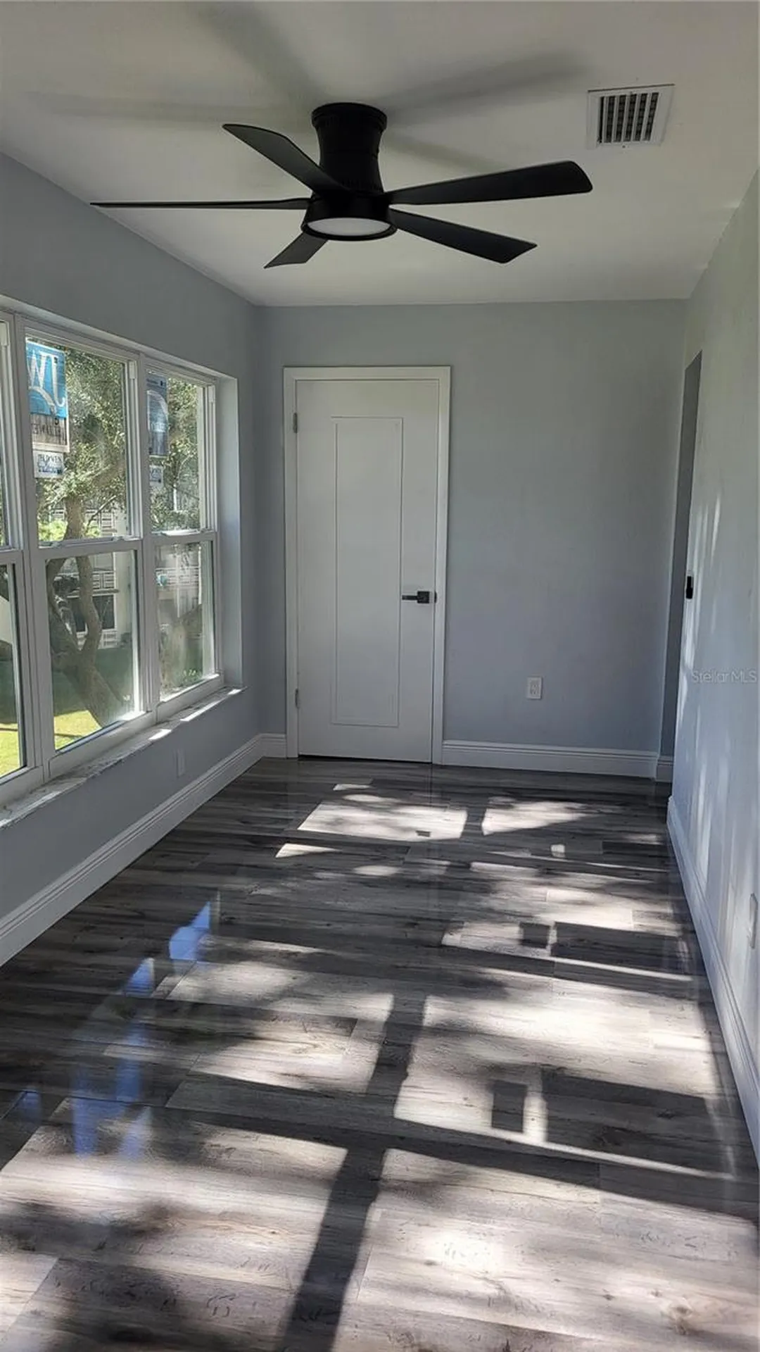 5725 80th Street N St Petersburg FL 33709