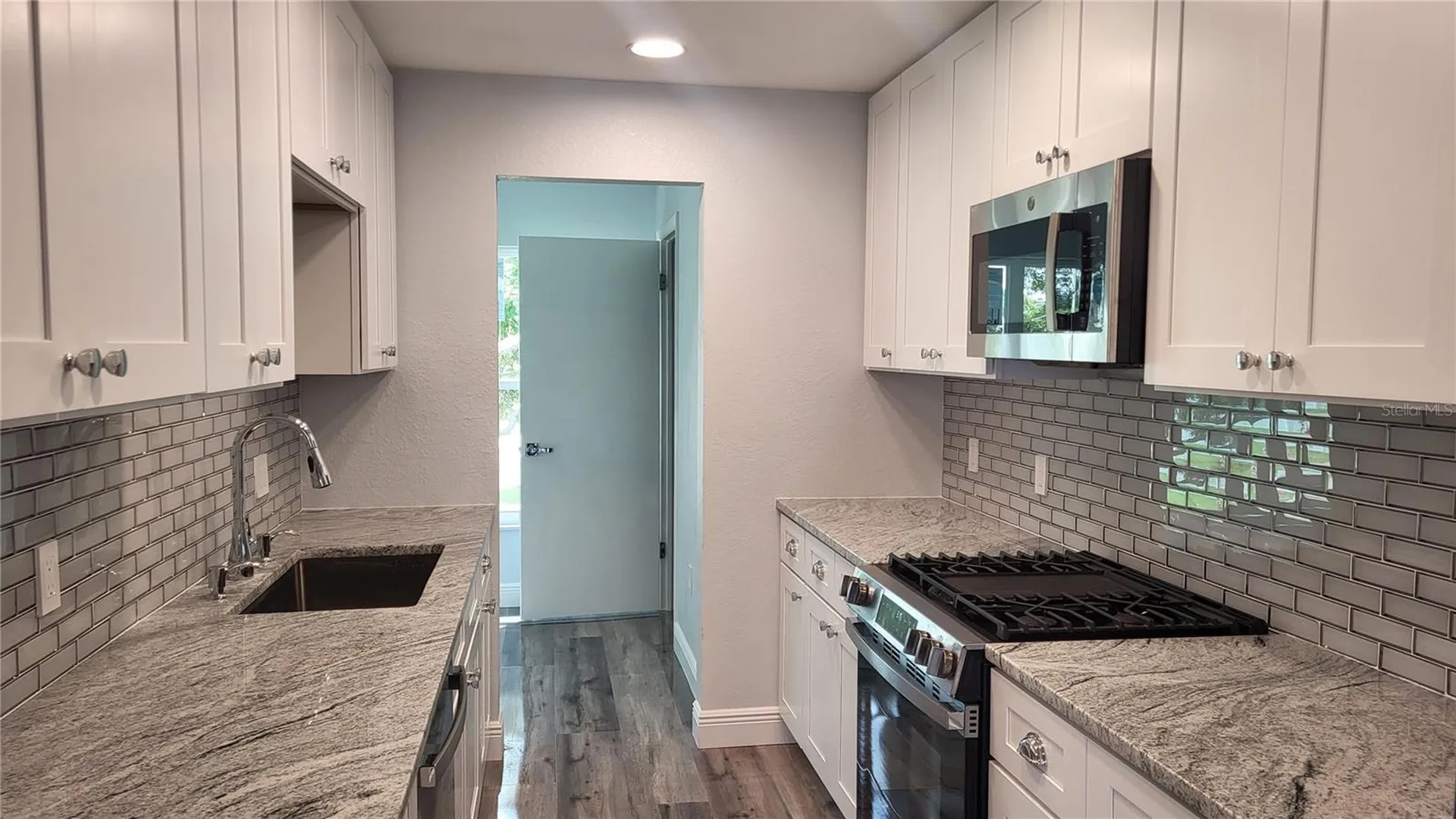 5725 80th Street N St Petersburg FL 33709