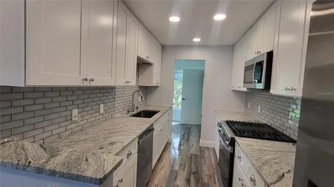 5725 80th Street N St Petersburg FL 33709