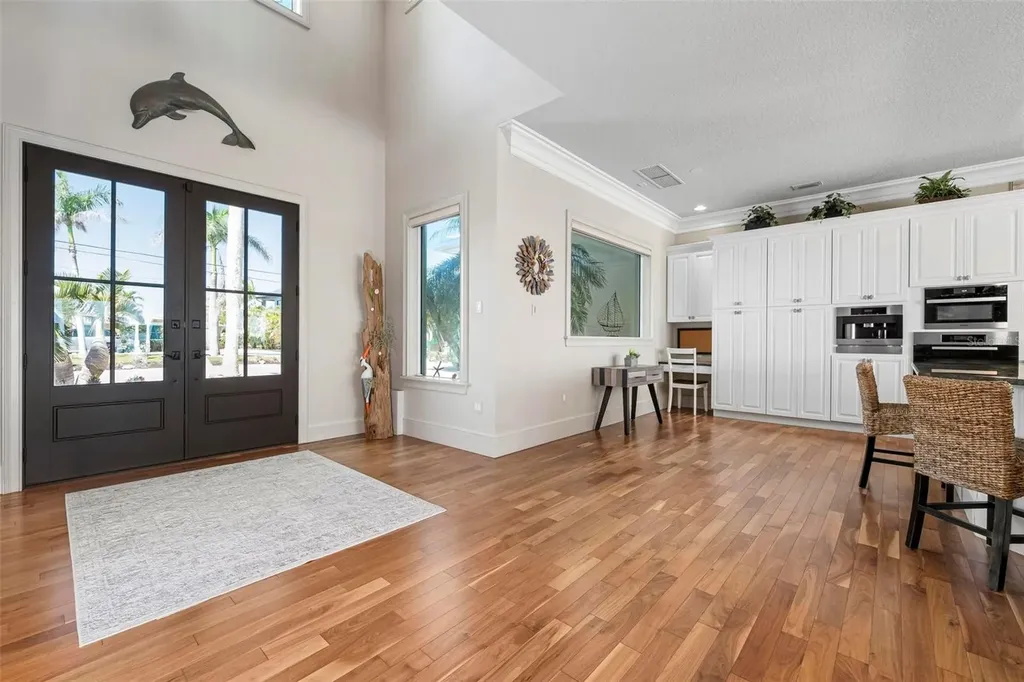 606 Crestwood Lane Holmes Beach FL 34217