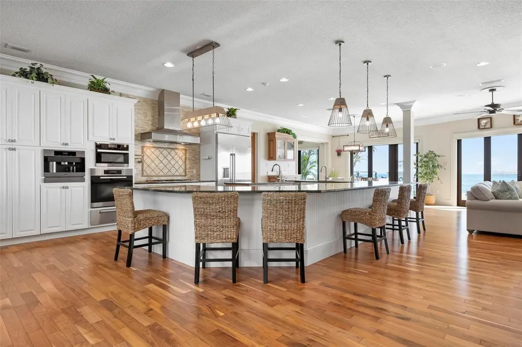 606 Crestwood Lane Holmes Beach FL 34217