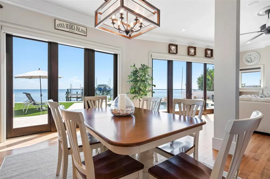 606 Crestwood Lane Holmes Beach FL 34217