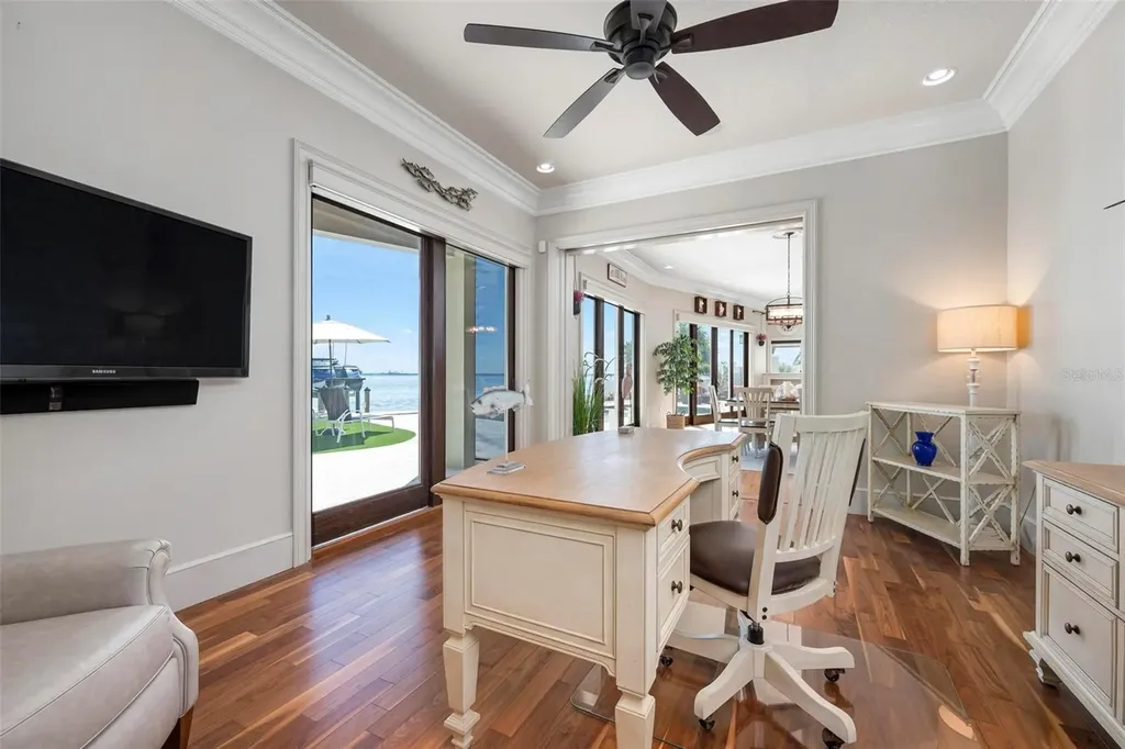 606 Crestwood Lane Holmes Beach FL 34217