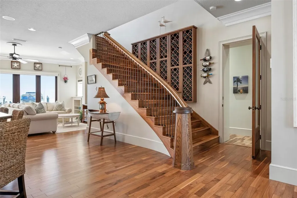 606 Crestwood Lane Holmes Beach FL 34217