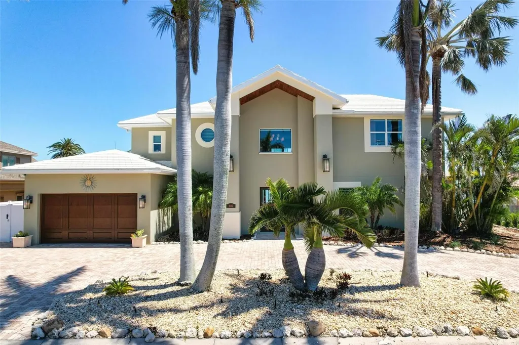 606 Crestwood Lane Holmes Beach FL 34217
