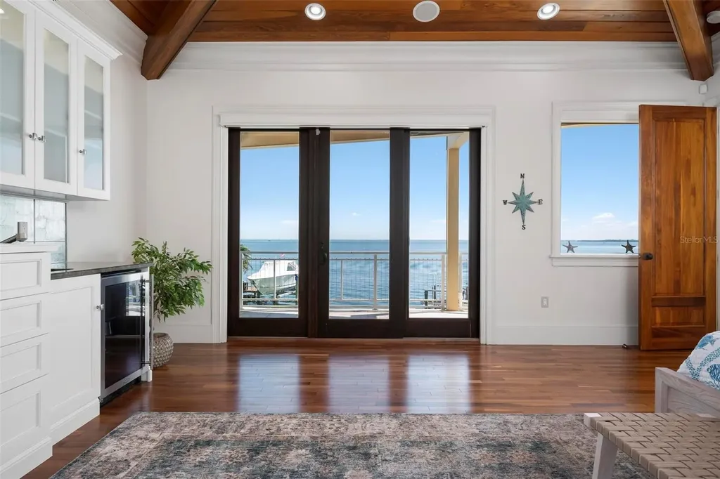 606 Crestwood Lane Holmes Beach FL 34217