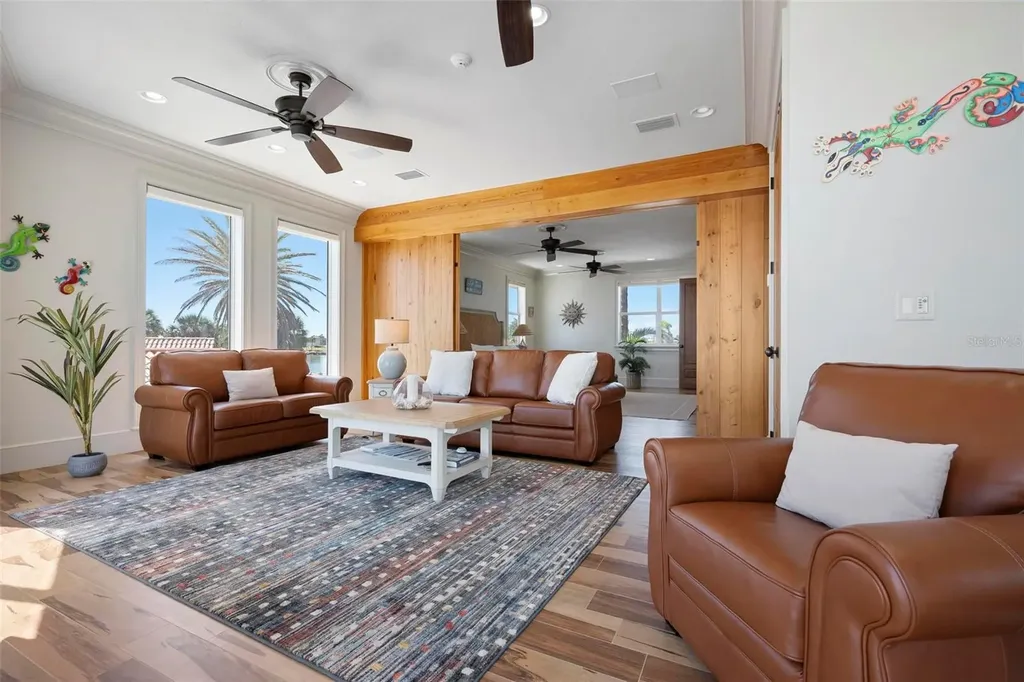 606 Crestwood Lane Holmes Beach FL 34217