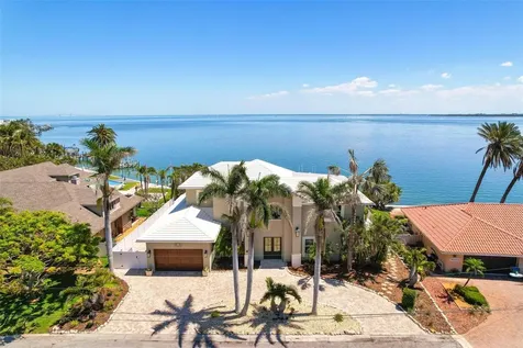 606 Crestwood Lane Holmes Beach FL 34217