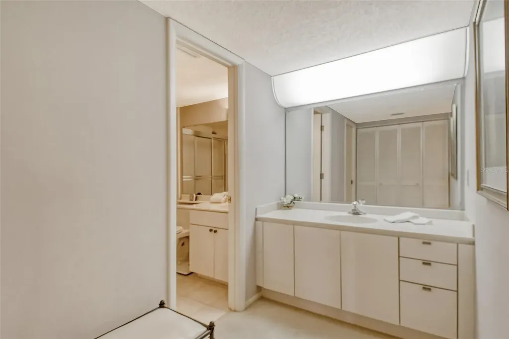8779 Midnight Pass Road Sarasota FL 34242