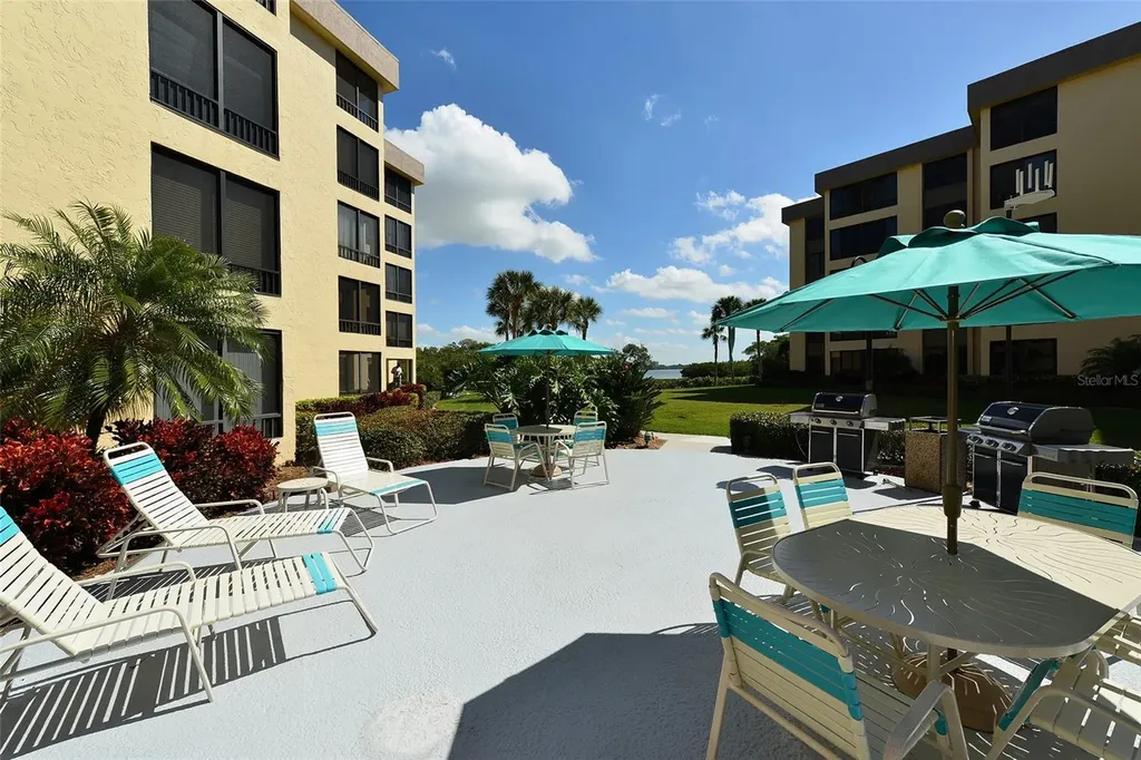 8779 Midnight Pass Road Sarasota FL 34242