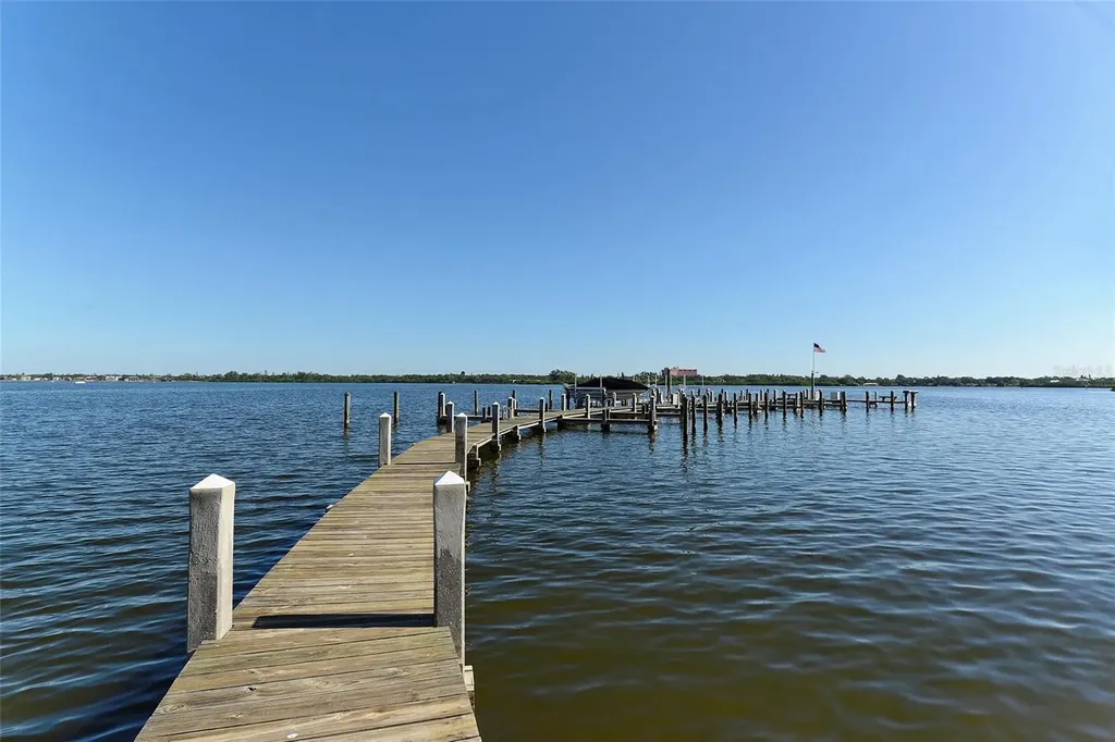 8779 Midnight Pass Road Sarasota FL 34242