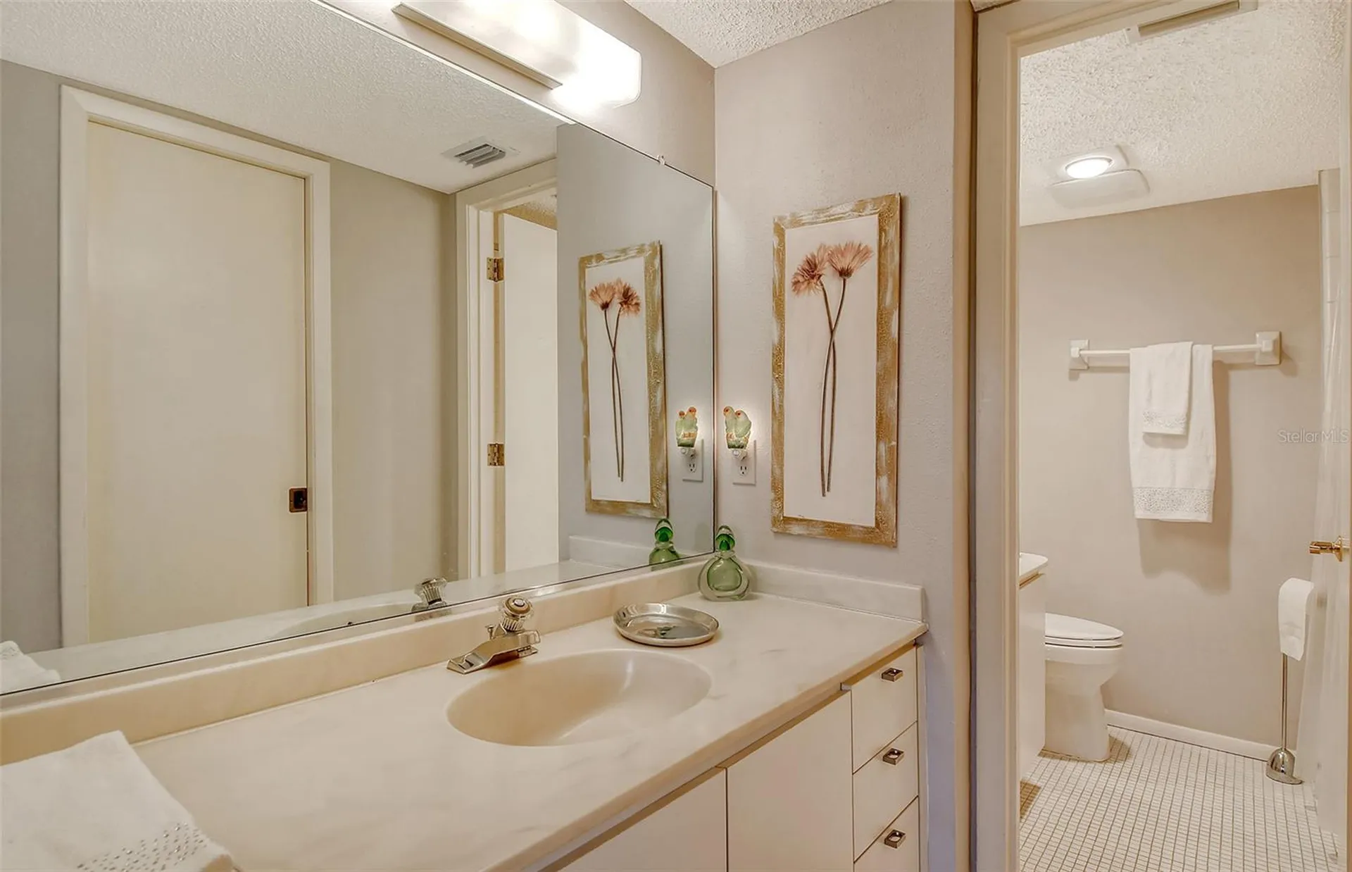 8779 Midnight Pass Road Sarasota FL 34242