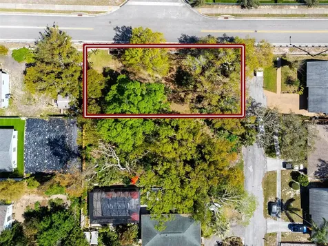 Boston Street Tarpon Springs FL 34689
